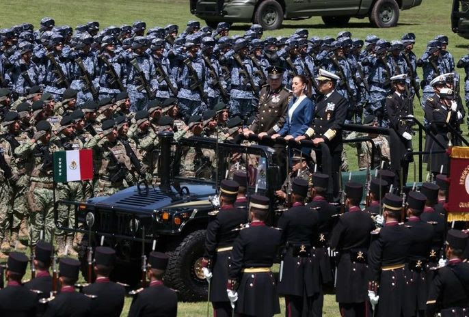 Por: Cortesía Sheinbaum reafirma su compromiso como primera Comandanta Suprema de México