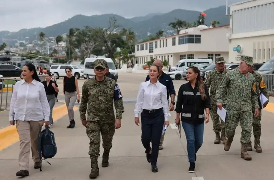 Por: Cortesía Sheinbaum detalla plan de reconstrucción en Acapulco tras huracán John
