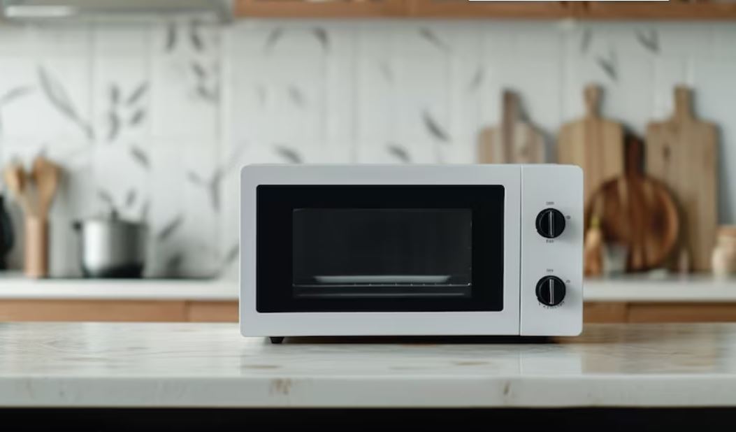 ¿Por qué tu microondas no calienta bien? Soluciones y consejos de cuidado