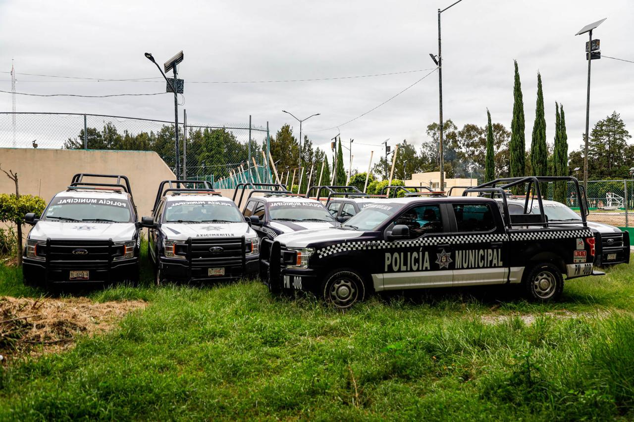 Patrullas abandonadas en deportivo de Tlaxcala: ¿Qué sucede con la seguridad pública?