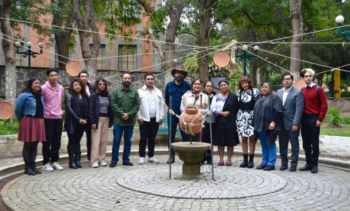 Descubre la Fusión de Arte y Tradición en "La salida es colectiva"