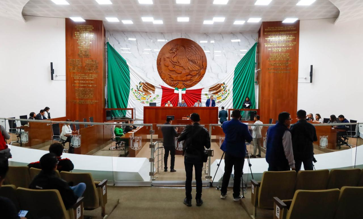 Por: Cortesía Diputada Laura Flores solicita comparecencia de titulares de Seguridad y Justicia