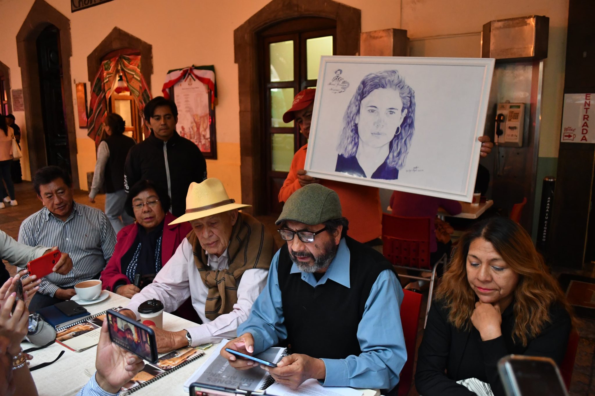 Por: Cortesía Refrendan morenistas apoyo a Luisa María Alcalde para presidenta del CEN