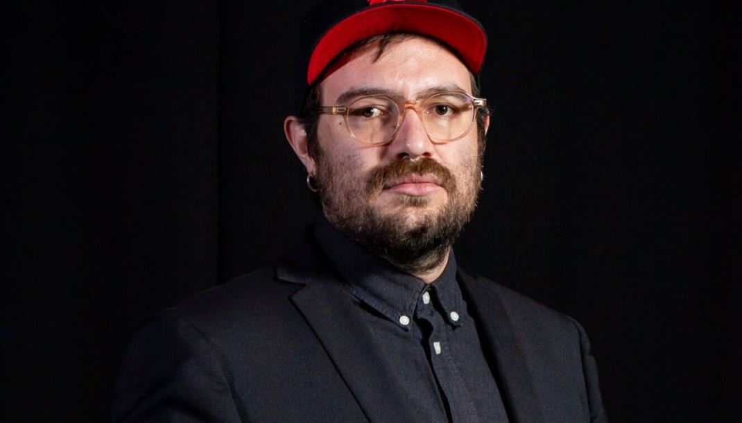 Por: Cortesía Claudia Sheinbaum designa a Alonso Millán Zepeda como nuevo director de Canal 22