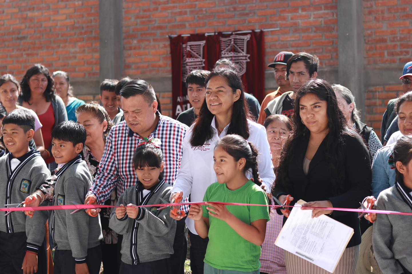 Por: Cortesía Ariadna Ayala mejora infraestructura educativa en Atlixco con nuevas obras