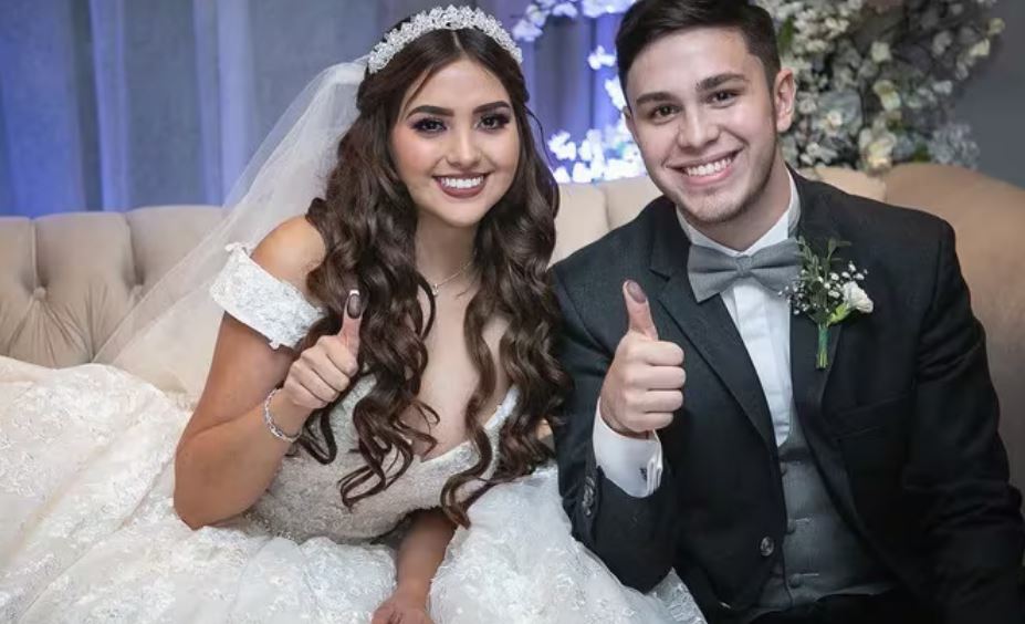 Por: Cortesía Juan Guarnizo y AriGameplays confirman su divorcio en un emotivo stream en Twitch