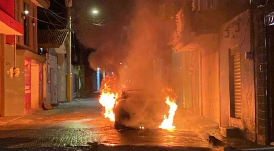 Por: Cortesía Hallan dos autos con cadáveres calcinados en Puebla: Detalles del impactante suceso