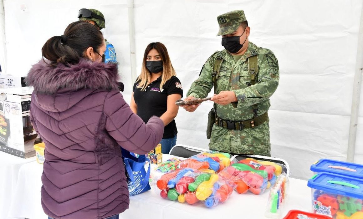 Por: Cortesía Entrega tus armas y juguetes bélicos en la Campaña de Canje en Huamantla