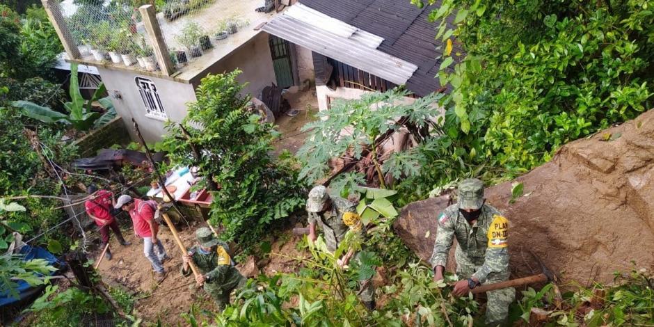 Por: Cortesía Huracán John deja 3 fallecidos y causa devastación en Oaxaca