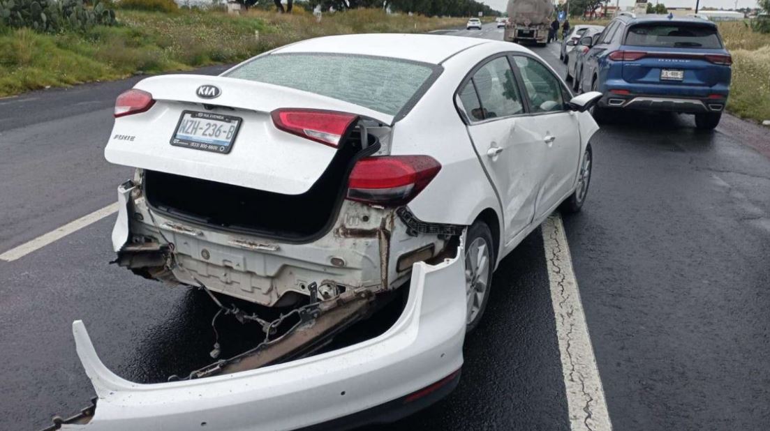 Por: Cortesía Accidente en la carretera México-Pachuca deja cinco lesionados