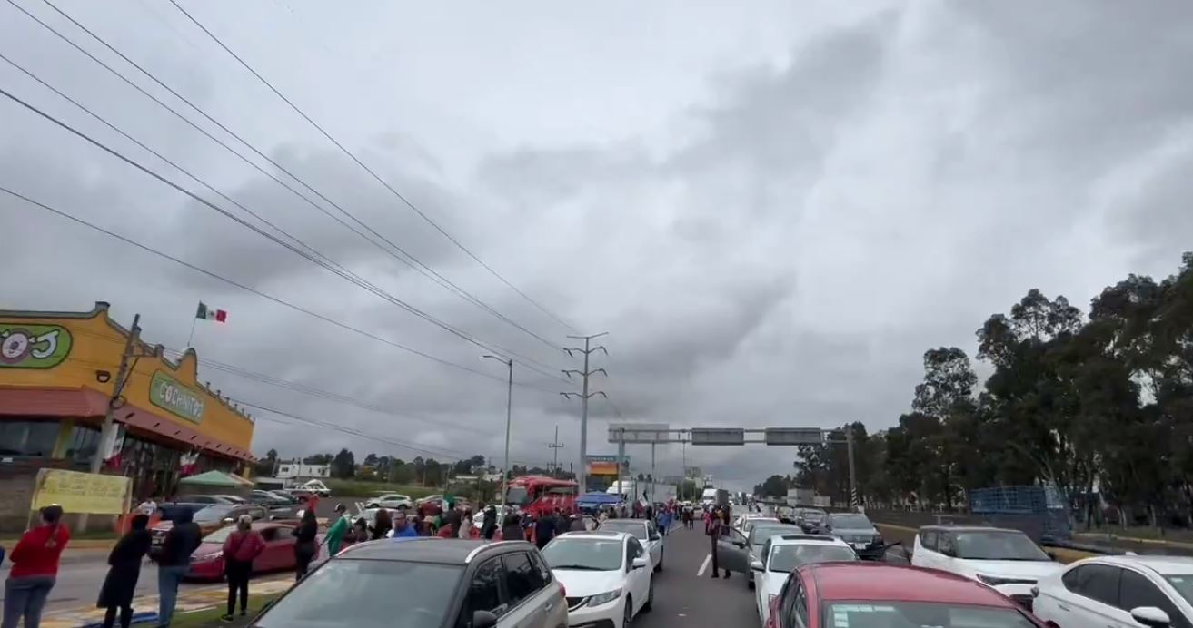 Por: Cortesía Se reportan bloqueos y cierres en la autopista México-Puebla