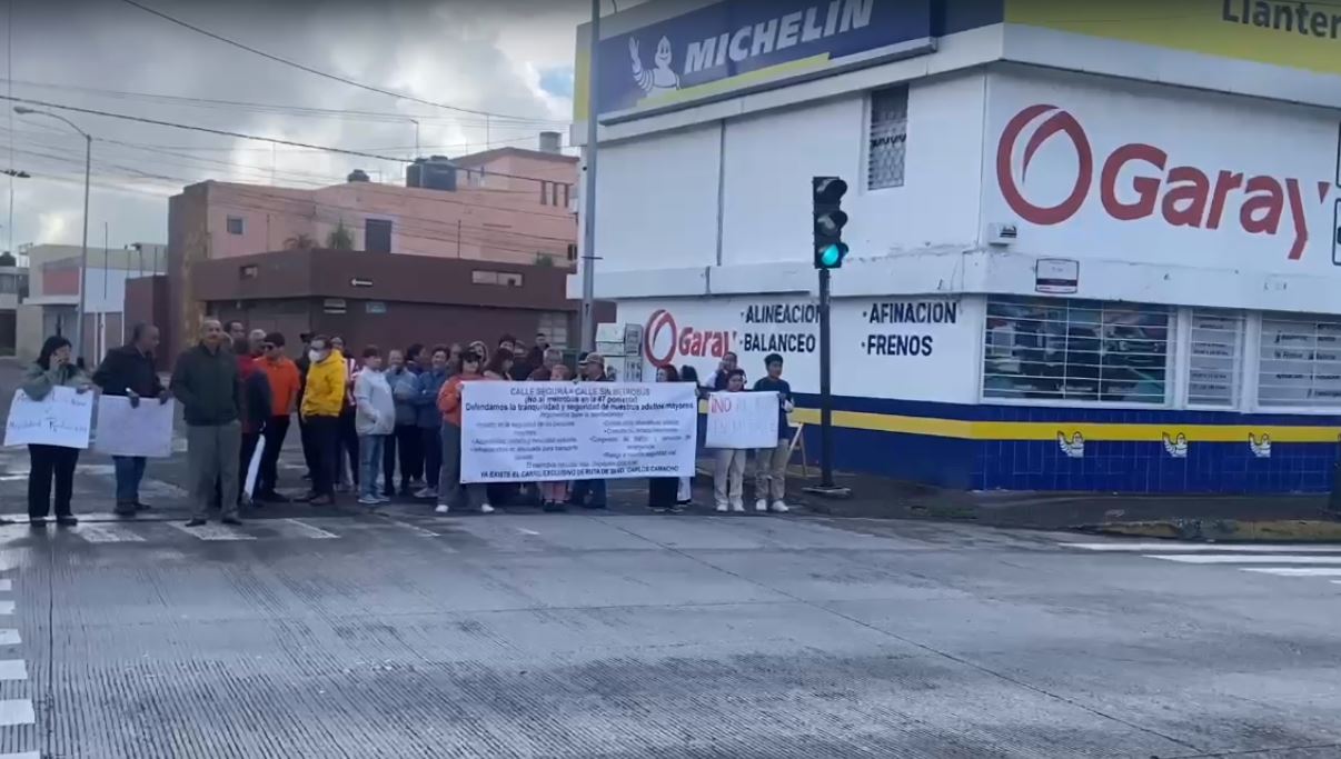 Por: Cortesía Vecinos protestan en Puebla por cambios en la Línea 3 del RUTA: ¡Afecta sus hogares!