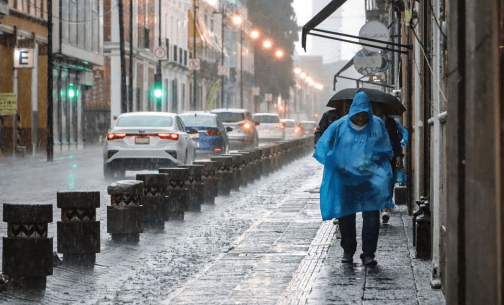 Por: Cortesía Intensas lluvias y bajas temperaturas marcarán el clima en Puebla y la región central