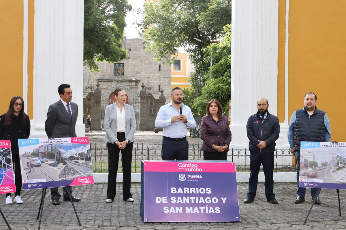 Entrega Ayuntamiento de Puebla obras de rehabilitación en el barrio de Santiago