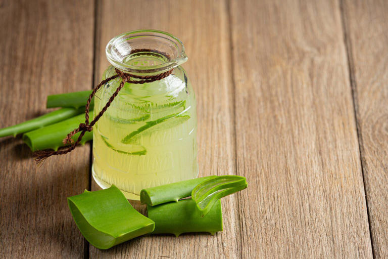 Para qué sirve tomar jugo de sábila en ayunas