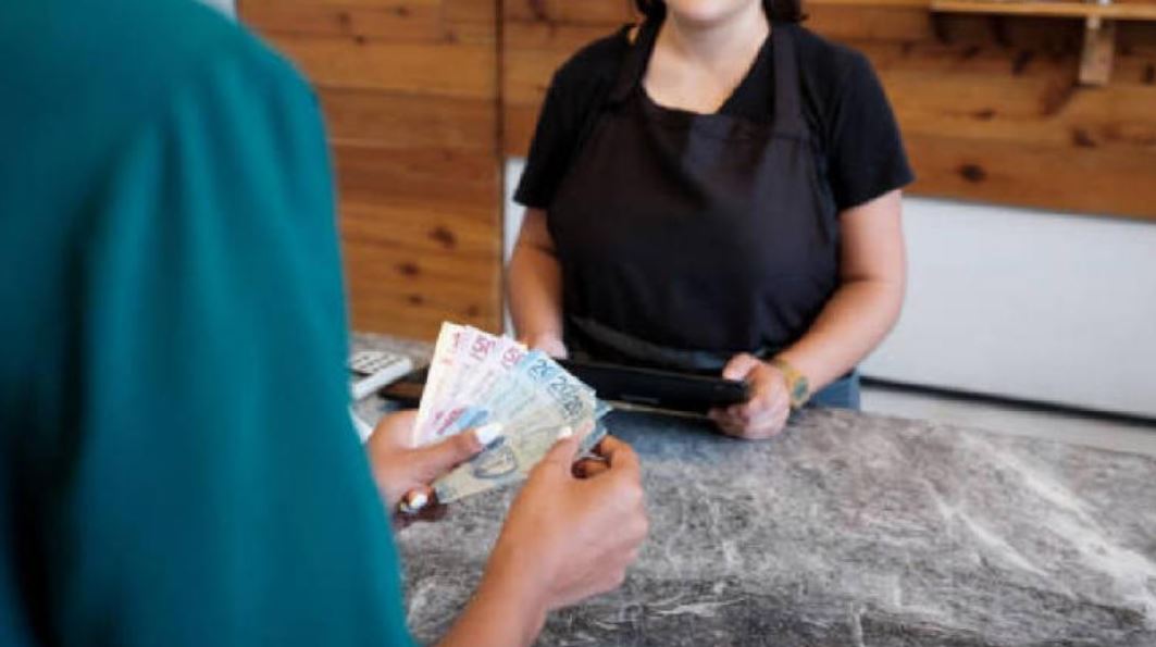 Por: Cortesía ¿Cuánto te deben pagar si trabajas el 15 o 16 de septiembre en México?