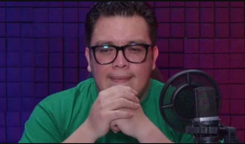 Por: Cortesía Franco Escamilla agradece apoyo tras hospitalización de su hija Azul