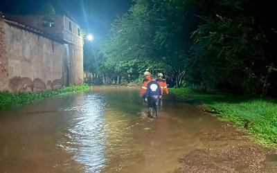Por: Cortesía Inundaciones en Michoacán: desbordamiento de ríos afecta a Jacona, Chavinda y Santiago Tangamandapio