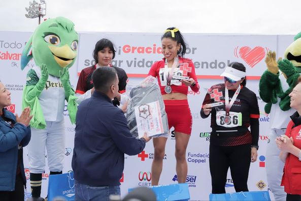 Por: Cortesía Lula Pineda Gran éxito en su 2ª edición la carrera "Todo México Salvando Vidas 2024": San Andrés Cholula