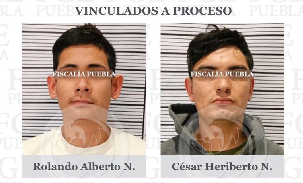 Vinculan a proceso a dos hombres por narcomenudeo y portación ilegal de armas en Puebla