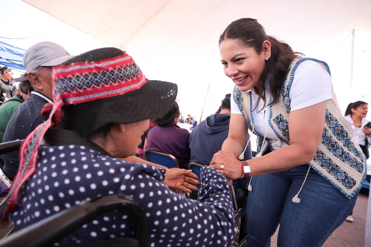 Por: Cortesía Lula Pineda Impulsa Guadalupe Cuautle salud de sanandreseños con entrega de medicamentos
