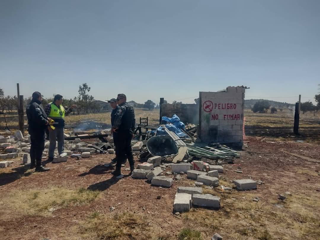 Revienta polvorín en Tzompantepec, mueren dos personas