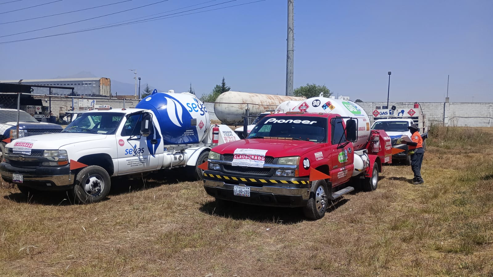 Comunicado oficial Protección Civil de Cuautlancingo trabaja para reducir el riesgo de desastres por traslado de gas L.P.
