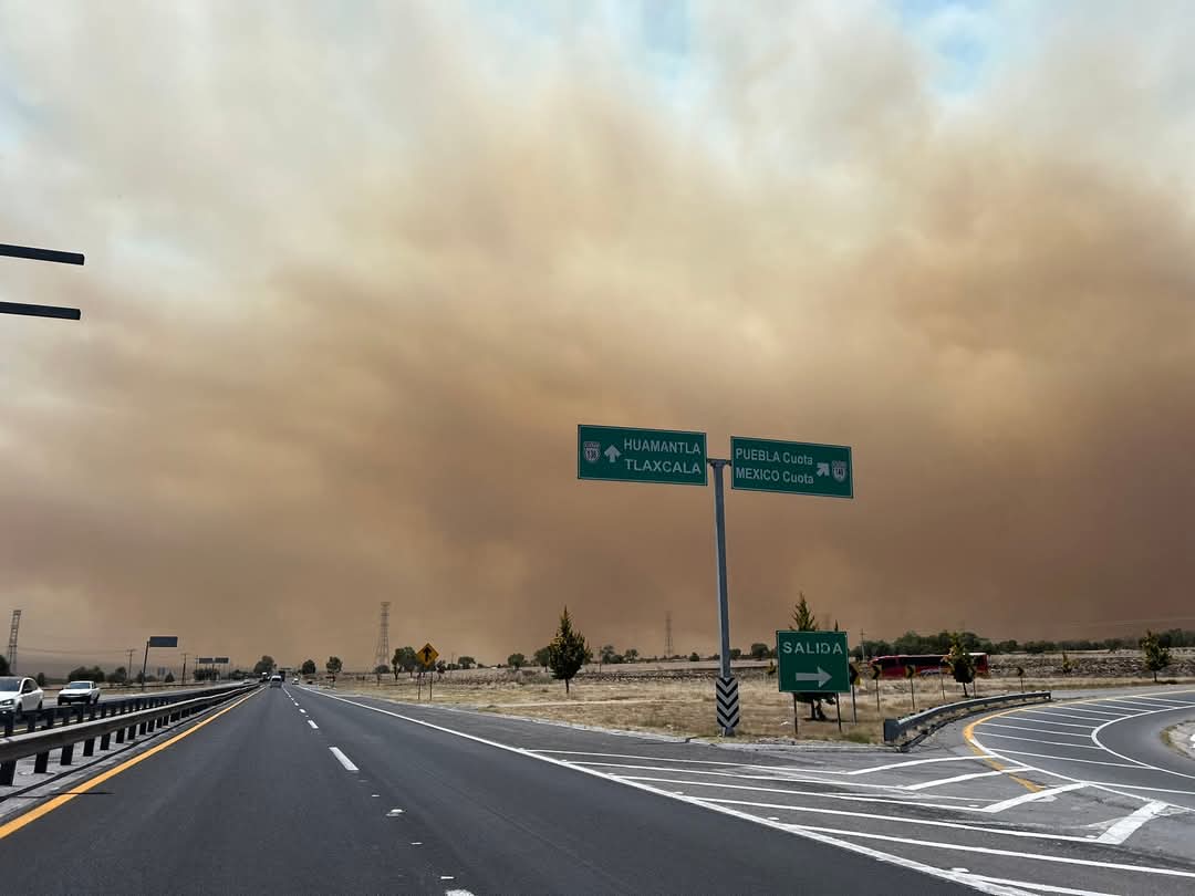 Moviliza gobierno de estado brigadas para combatir incendios en Tlaxcala