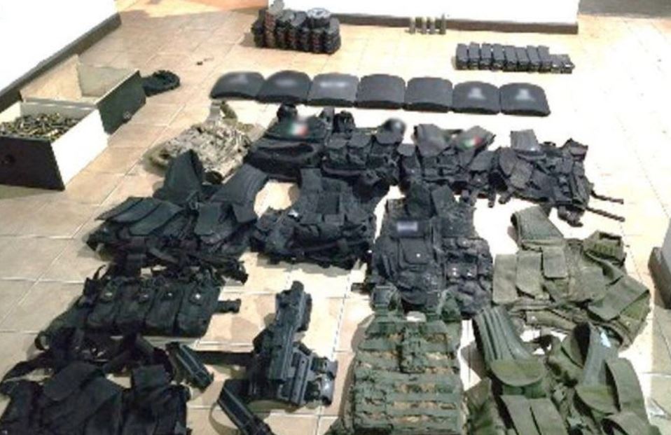 Foto: Cortesía Operativo en Mulegé: enfrentamiento y aseguramiento de arsenal