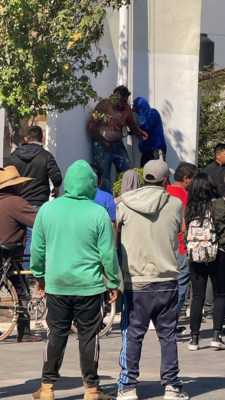 Por secuestro y agresión s*xual a menor, linchan a sujeto en Natívitas 