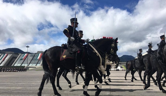 Sedena busca en Puebla 65 soldados de caballería para trabajar en Yucatán 