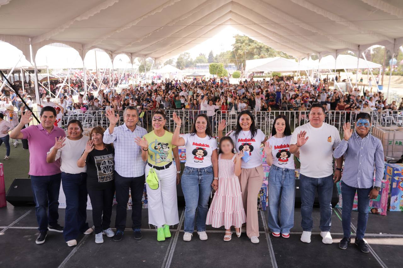 festejan niños sach 5