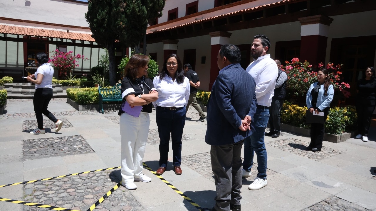 Gobernadora participa en simulacro sísmico para fomentar prevención