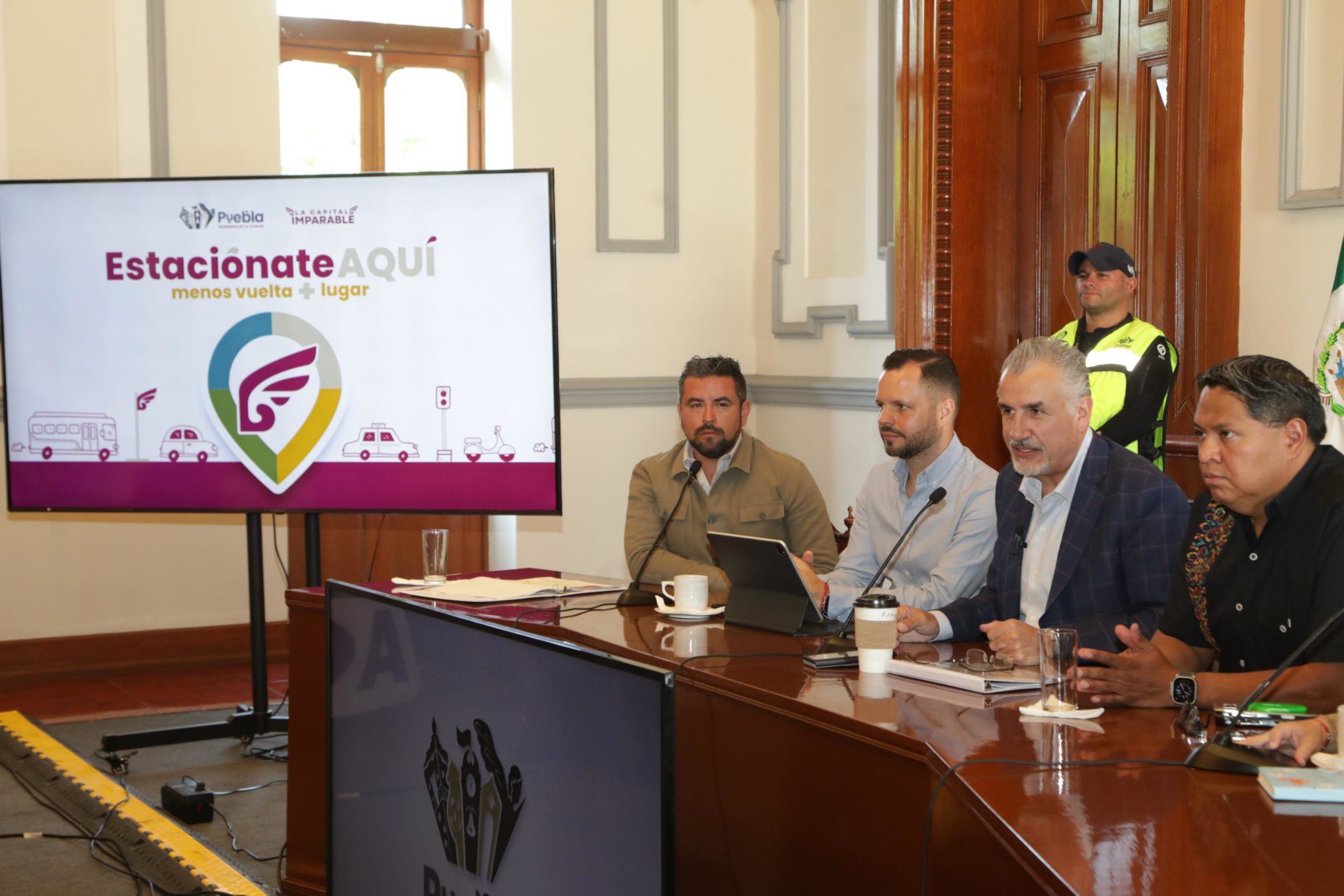 Foto: Cortesía Presenta Ayuntamiento de Puebla el programa “Estaciónate Aquí #MenosVuelta+Lugar” para mejorar la movilidad y uso del espacio público