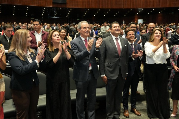 Foto: Cortesía Desde el Congreso de la Unión reconoce trabajo de Alejandro Armenta y José Chedraui en Puebla