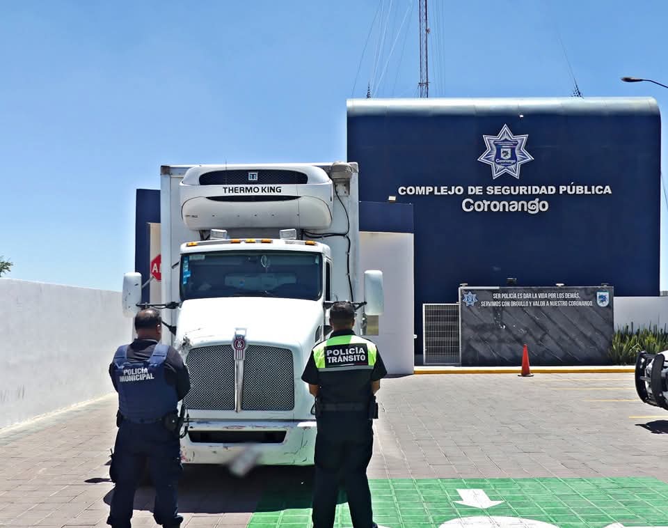 Por: Cortesía Lula Pineda Frustran robo de tractocamión en San Francisco Ocotlán; hay un detenido