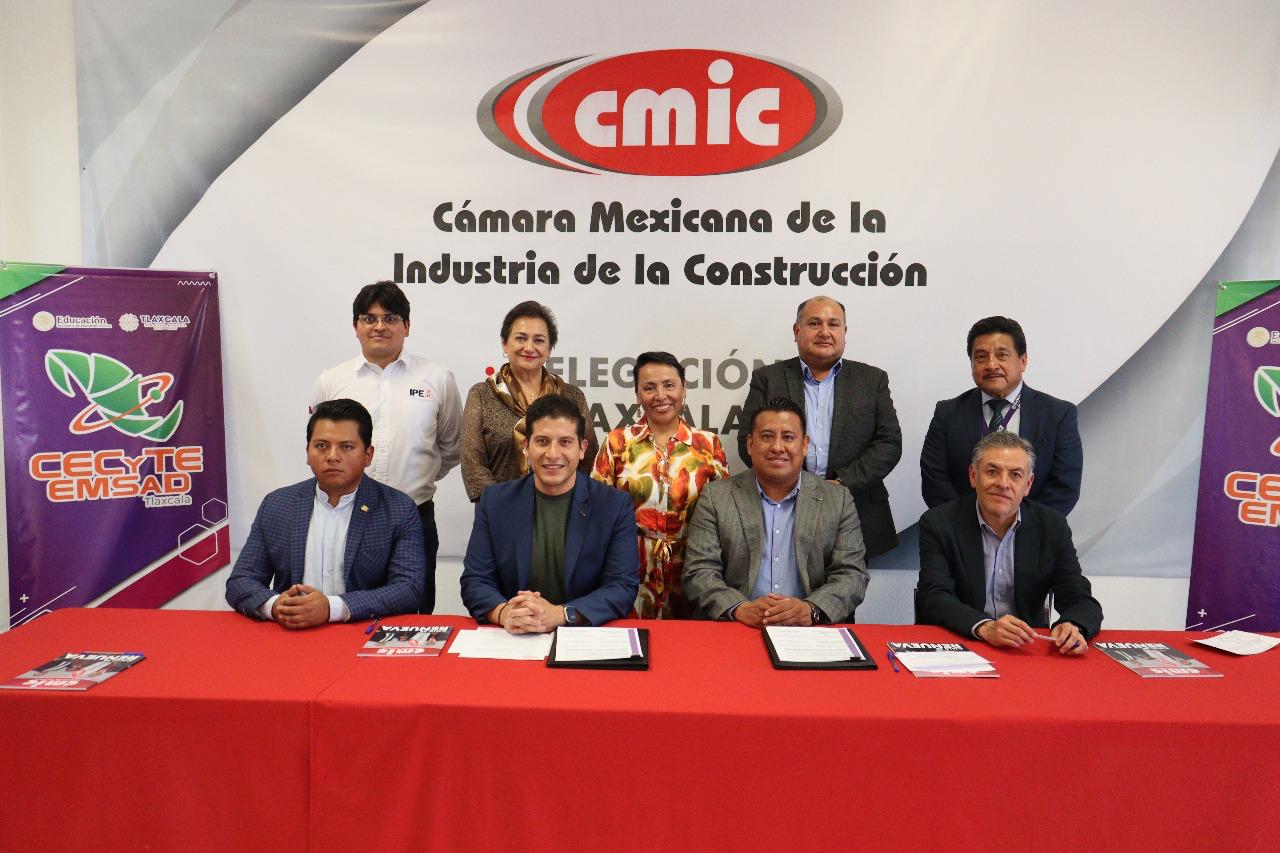 Foto: Cortesía Alianza CECyTE-Tlaxcala y CMIC: Oportunidades para estudiantes en la construcción
