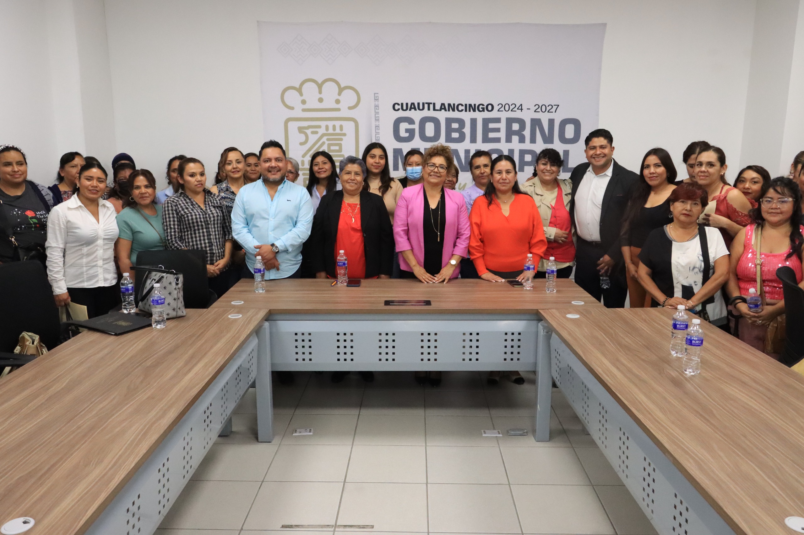 Comunicado oficial Tere Alfaro reconoce labor de maestras y personal operativo de los CAIC de Cuautlancingo