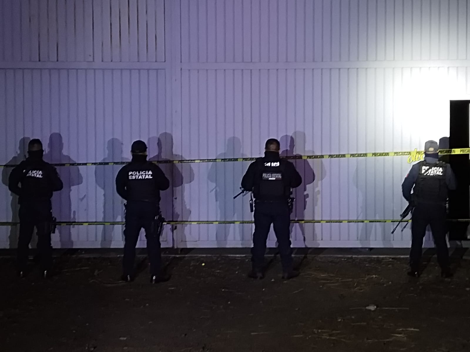 Foto: Cortesía Recuperan tractocamión cargado con azúcar robado en Xaloztoc; lo hallan en bodega de Teacalco