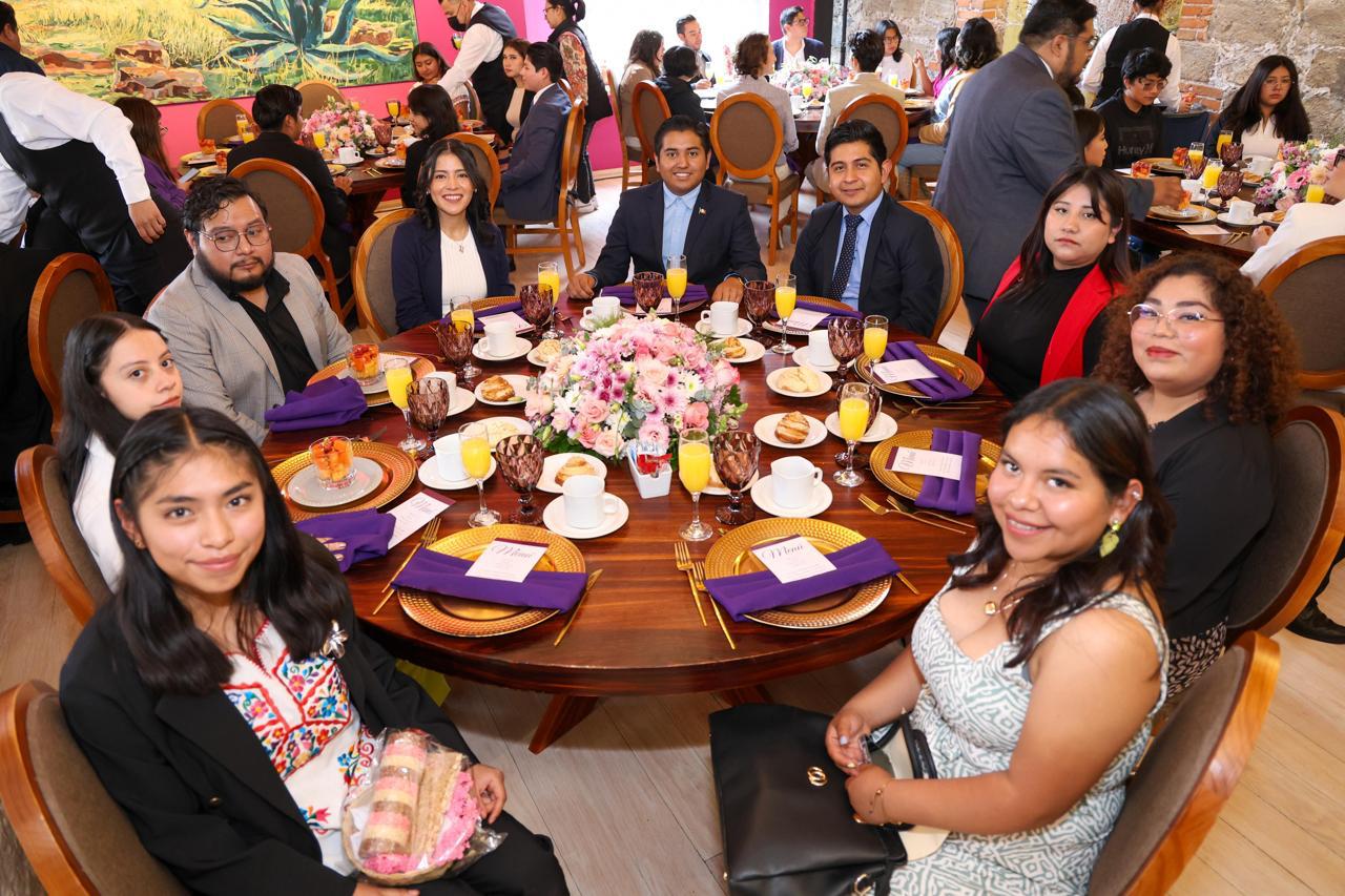 Foto: Cortesía Lorena Cuéllar impulsa la juventud con inversión histórica en Tlaxcala