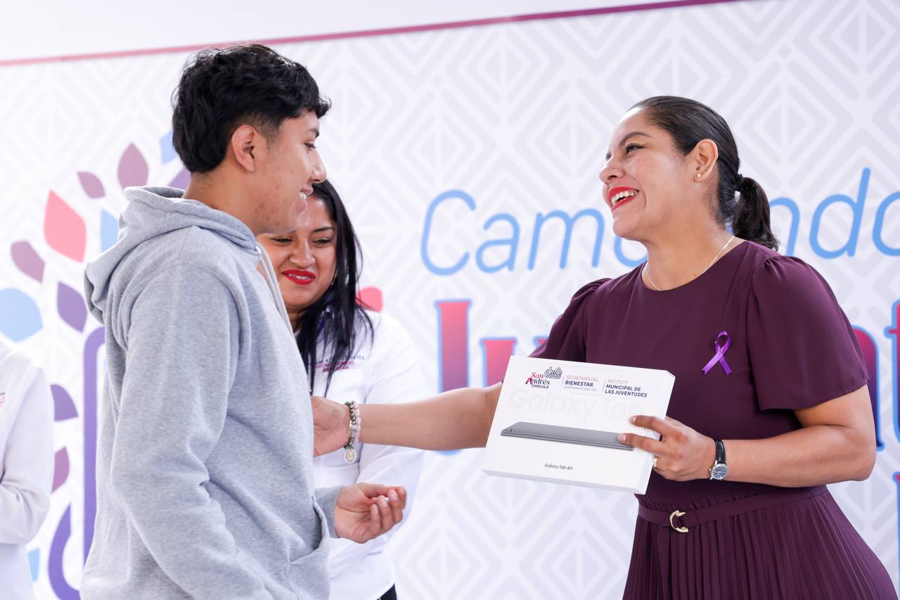 Comunicado oficial Fortalece Gobierno de San Andrés Cholula al talento juvenil con apoyos tecnológicos