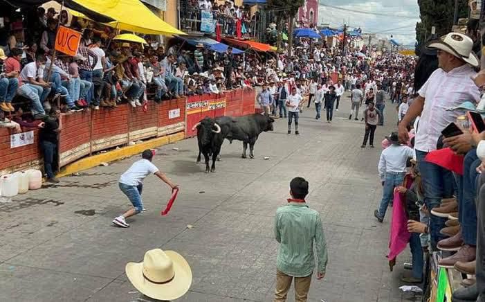 Foto: Cortesía Huamantlada 2025: herido grave recibe cirugía vital tras cornadas taurinas