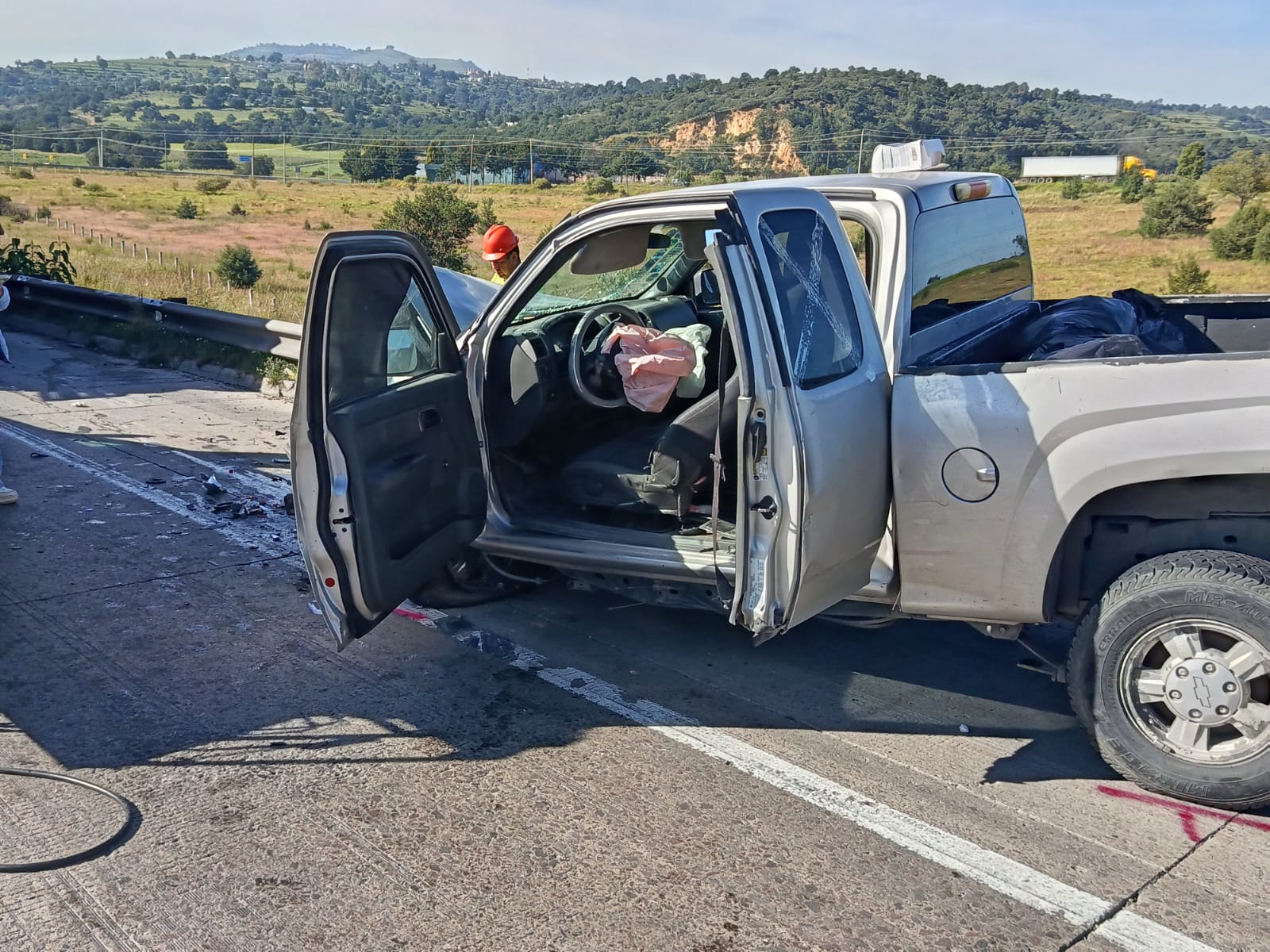 Foto: Cortesía Cinco heridos tras choque de camioneta contra tráiler en el Arco Norte