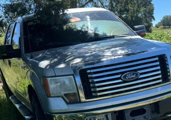 Foto: Cortesía Aseguran camioneta vinculada a homicidio en Tequexquitla; intentaron incendiarla tras el ataque