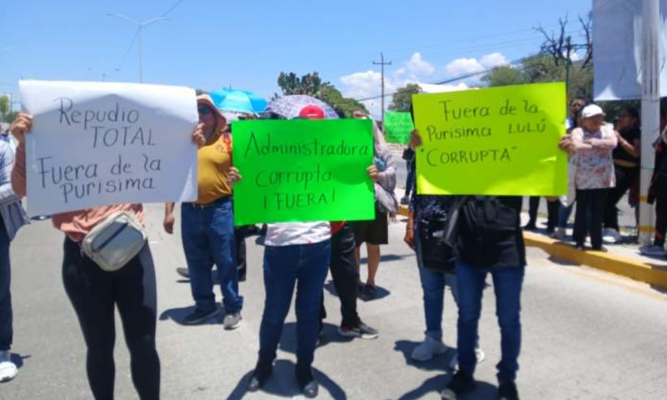 Foto: Cortesía Comerciantes logran destitución de administradora tras 8 horas de protesta