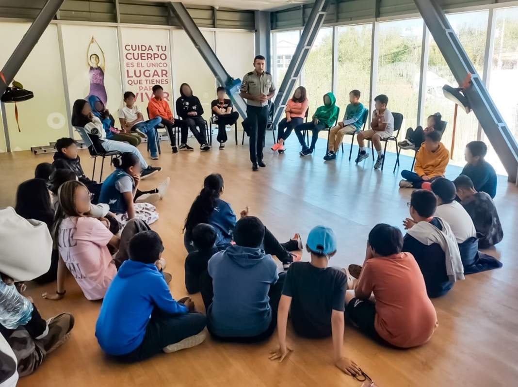 Foto: Cortesía Formación cívica y seguridad: Niños de Tlaxcala aprenden con Guardia Nacional y FGR