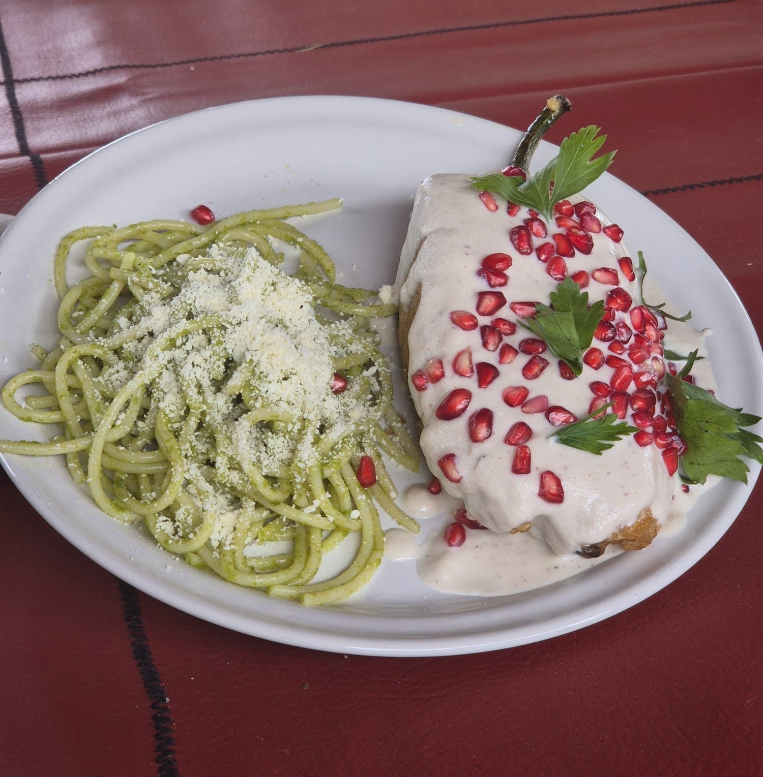 Por: Cortesía Lula Pineda San Andrés Calpan celebra con orgullo la 22ª Feria del Chile en Nogada 2025