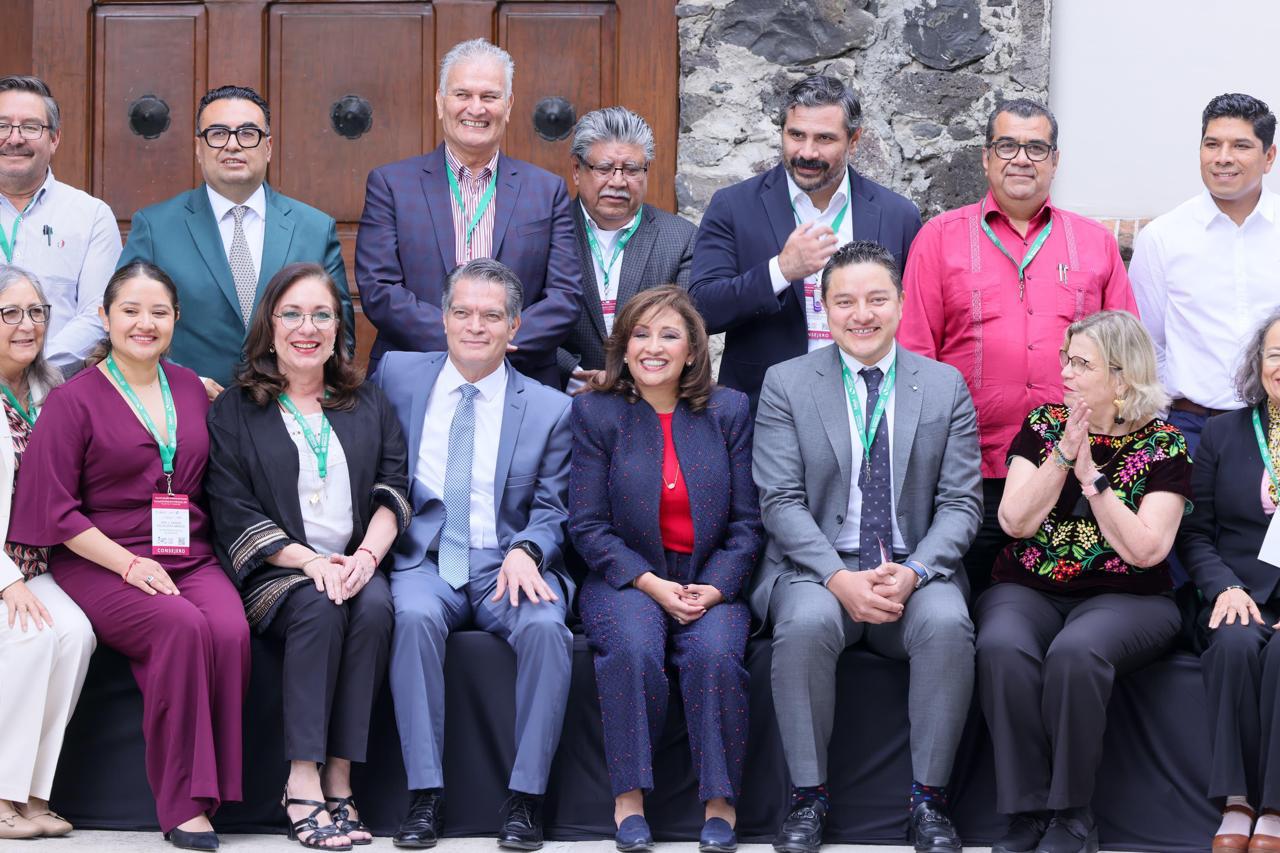Foto: Cortesía Lorena Cuéllar inaugura reunión nacional para fortalecer sistema de salud en Tlaxcala