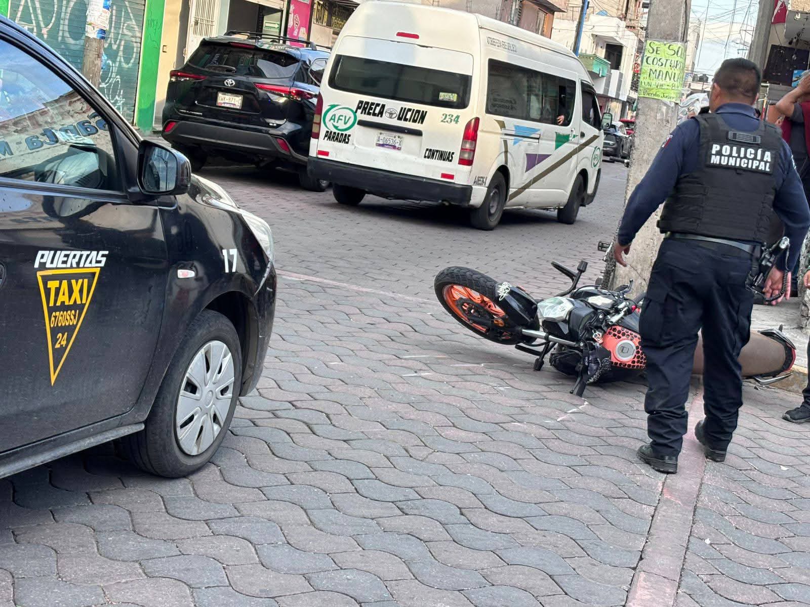 Foto: Cortesía Abandera Policía de San Pablo del Monte hecho de tránsito