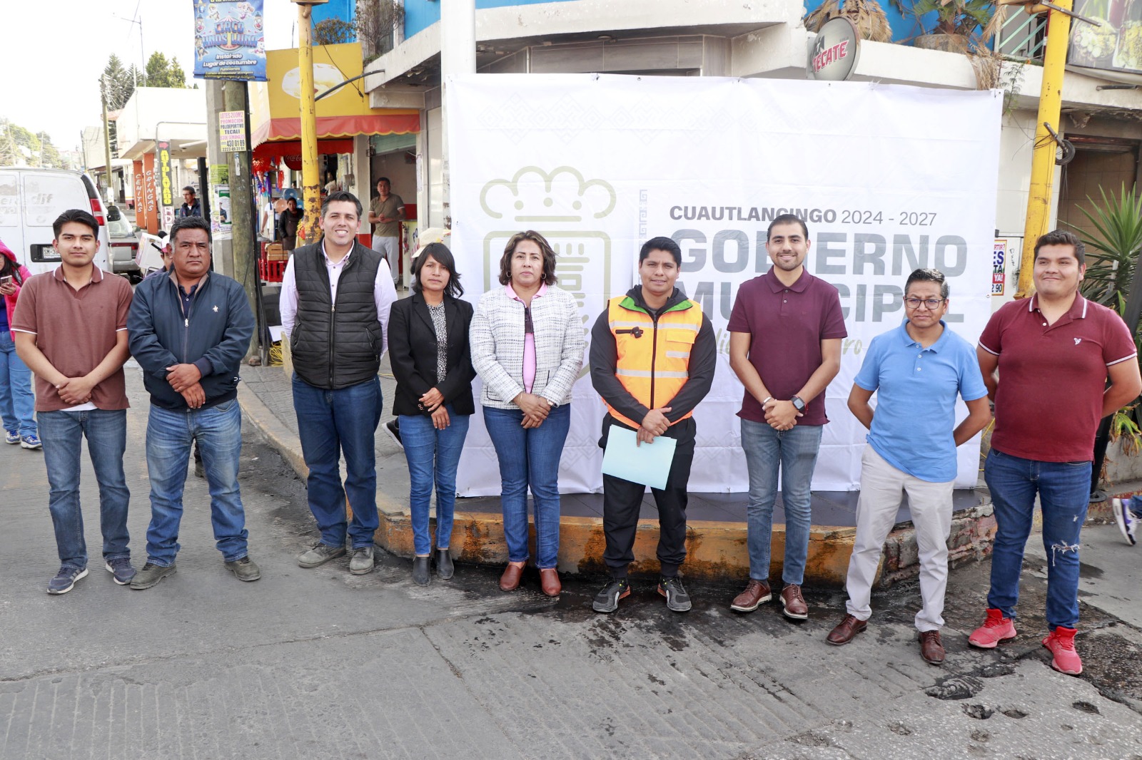 Comunicado oficial Arranca Omar Muñoz rehabilitación de importante arteria en San Lorenzo Almecatla